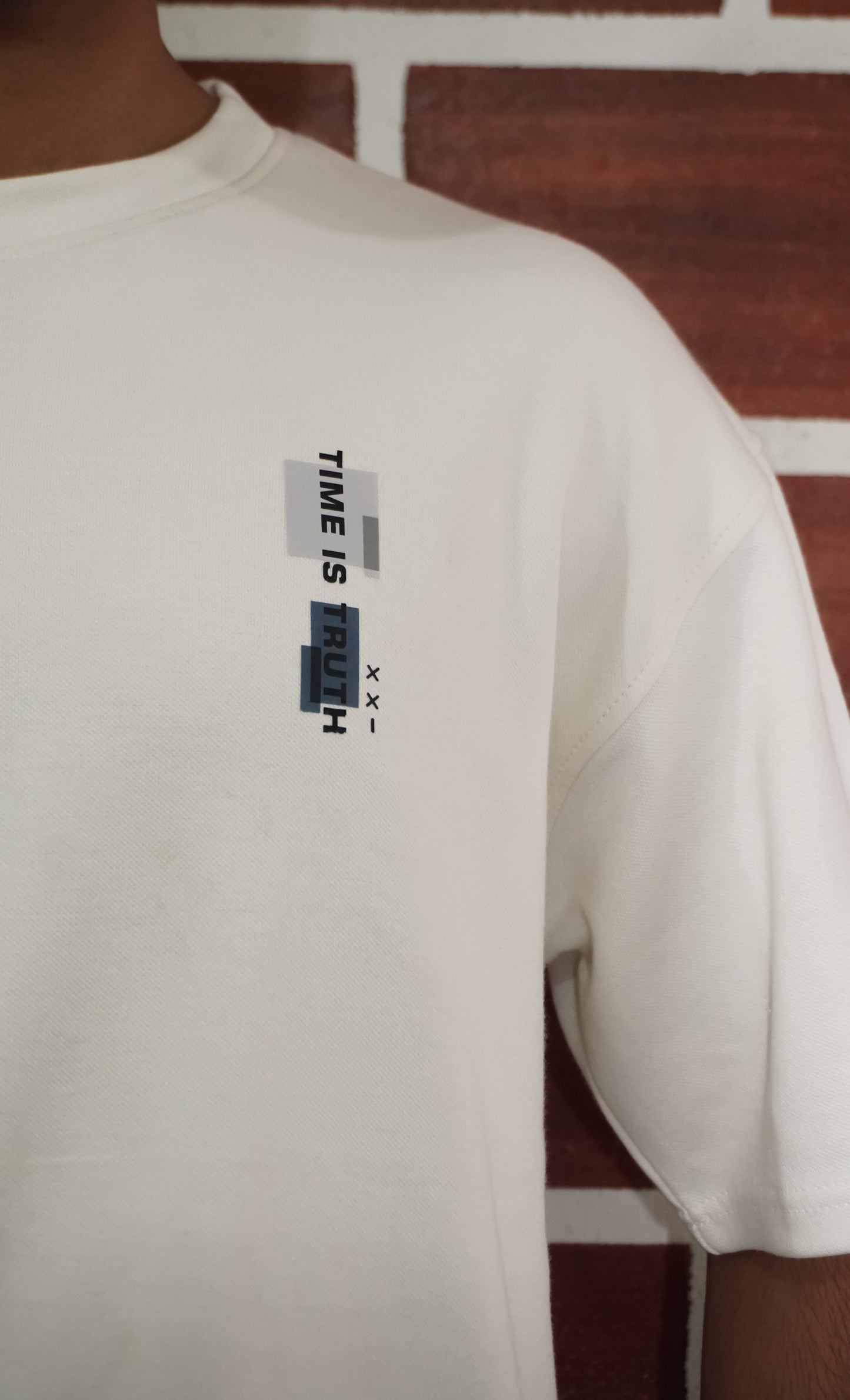 Bold AWAKEN Graphics Oversized Tsirts